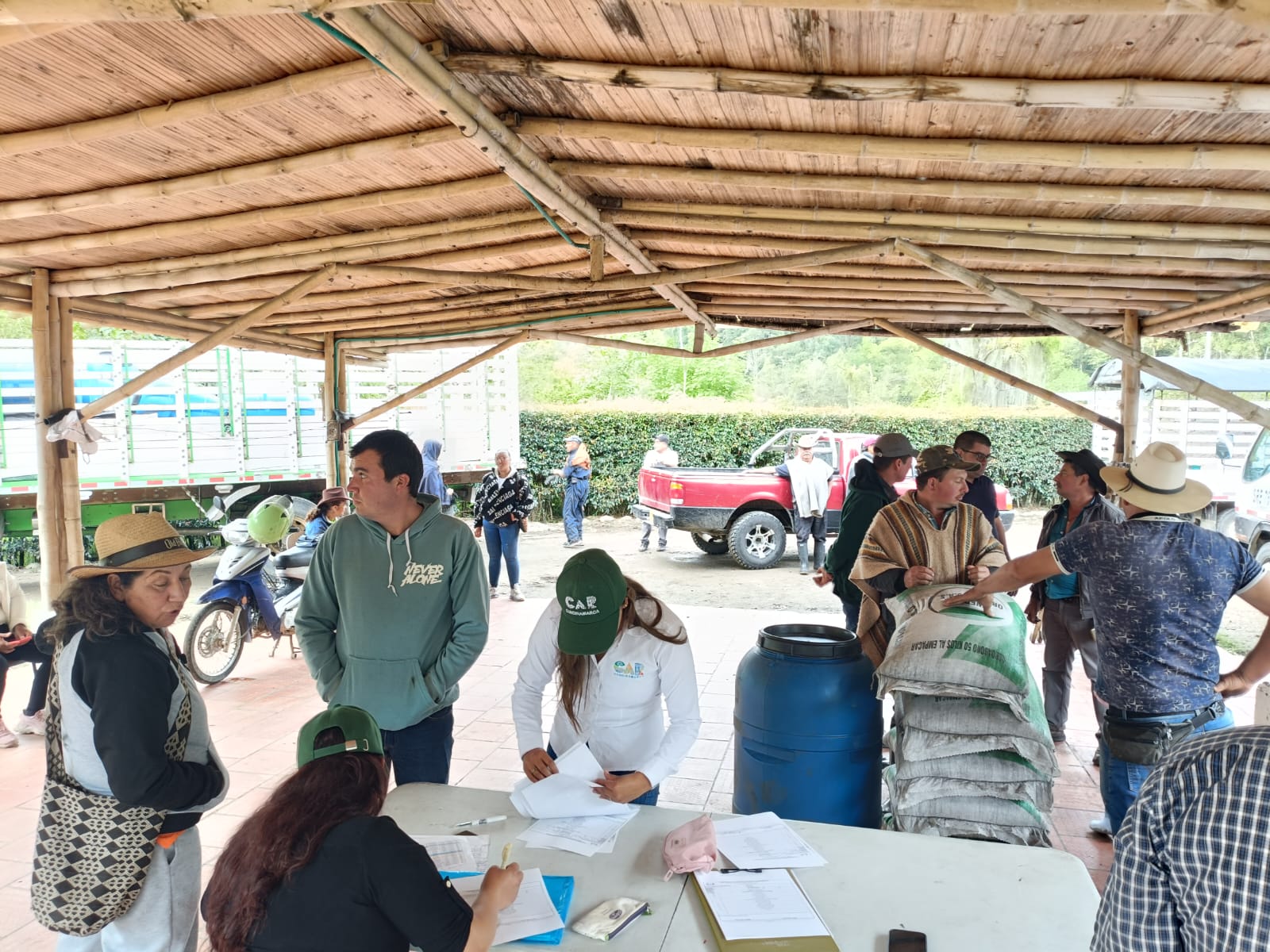 Adjunto IMG-20251113-WA0033.jpg